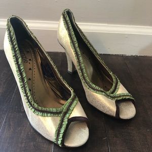 Kenzie “Bristol” Peep Toe Heels 👠